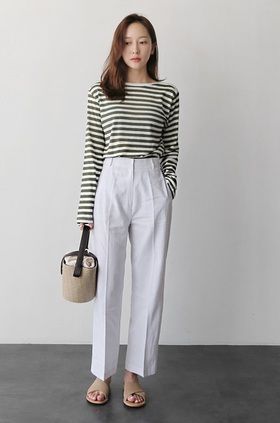 ボーダーボートネックＴシャツ　韓国ファッション　レディース