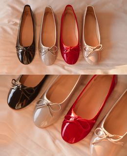韓国ファッション通販　バッドダイアリー　エナメル調バレエシューズ