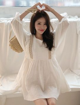 韓国ファッション　通販サイト　フリルポイントピュアワンピース