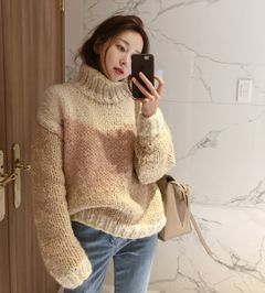 韓国ファッション　タートルネック