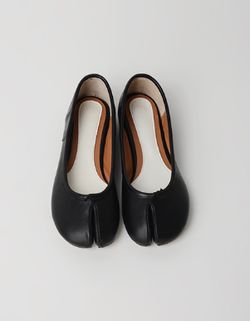 韓国ファッション通販サイト　足袋シューズ