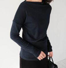 韓国ファッション通販サイト　ボートネック