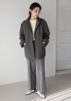 韓国ファッション通販サイト　コーデュロイパンツ