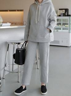 韓国ファッション通販サイト　セットアップ