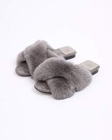 韓国ファッション通販サイト　ファースリッパ