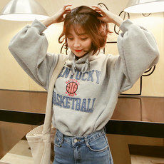 韓国ファッション通販　ワッペンパーカー