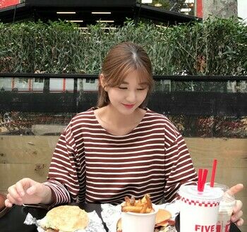 韓国ファッション　ローレンハイ