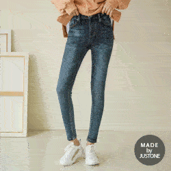 韓国ファッション　スキニー