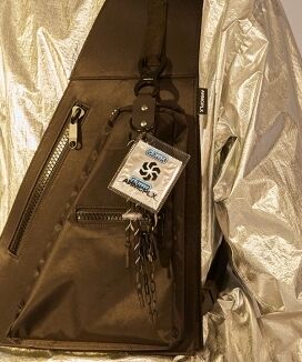 アノミコンプレックス